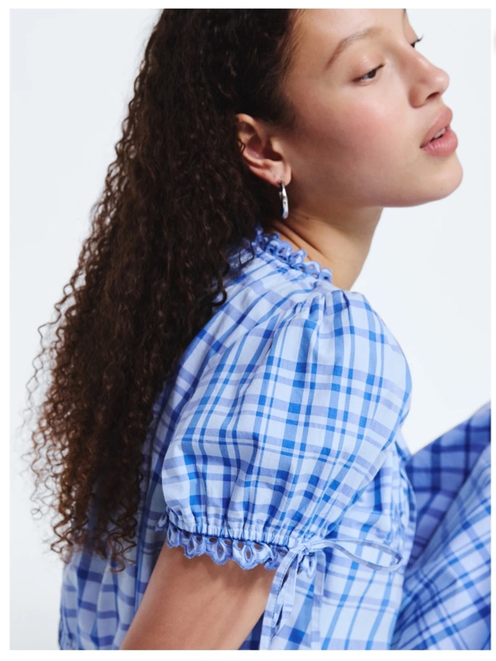Free Assembly | NWT Women's XXL Embroidered Cropped Cotton Top w/ Short Sleeves - Picture 3 of 4